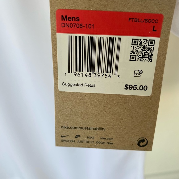 Nike USA National Team Soccer Jersey. World Cup 2022. - Picture 6 of 9